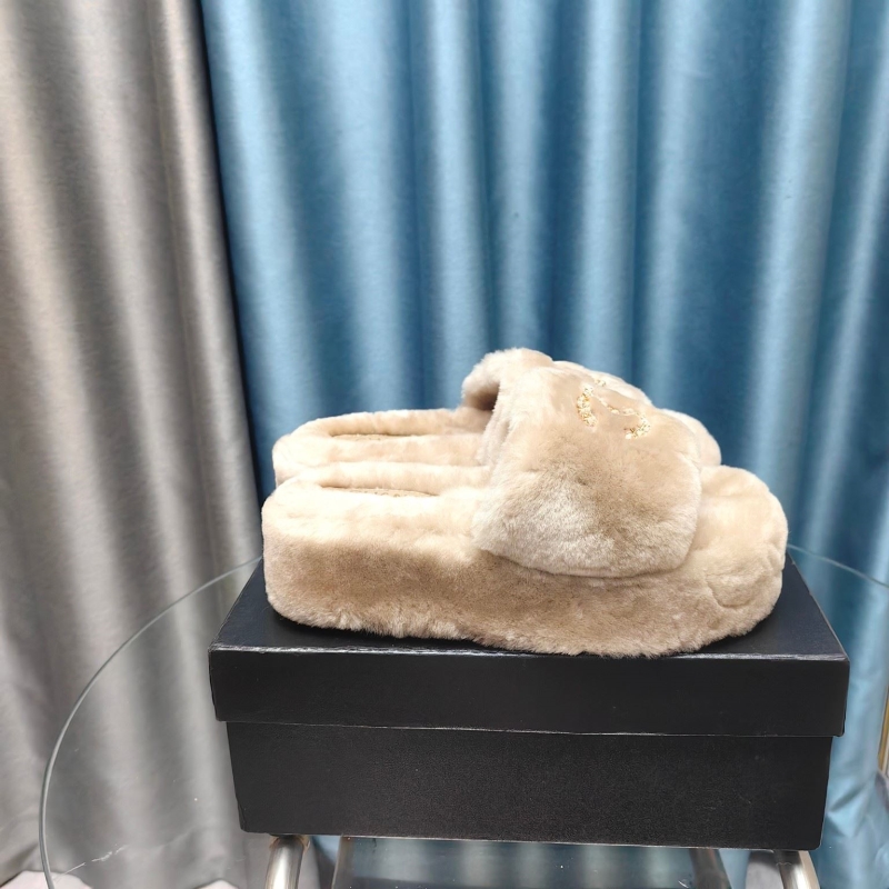 Ch*el slippers